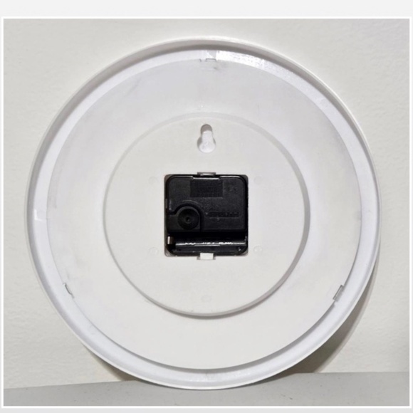 Vtg 90s Disney Wall Clock Winnie The Pooh & Tigger 10” Battery Analog Working - Picture 9 of 16